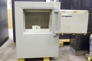 Chubb TDR Coffer TRTL30X6 Equivalent Safe Encased in Concrete Body